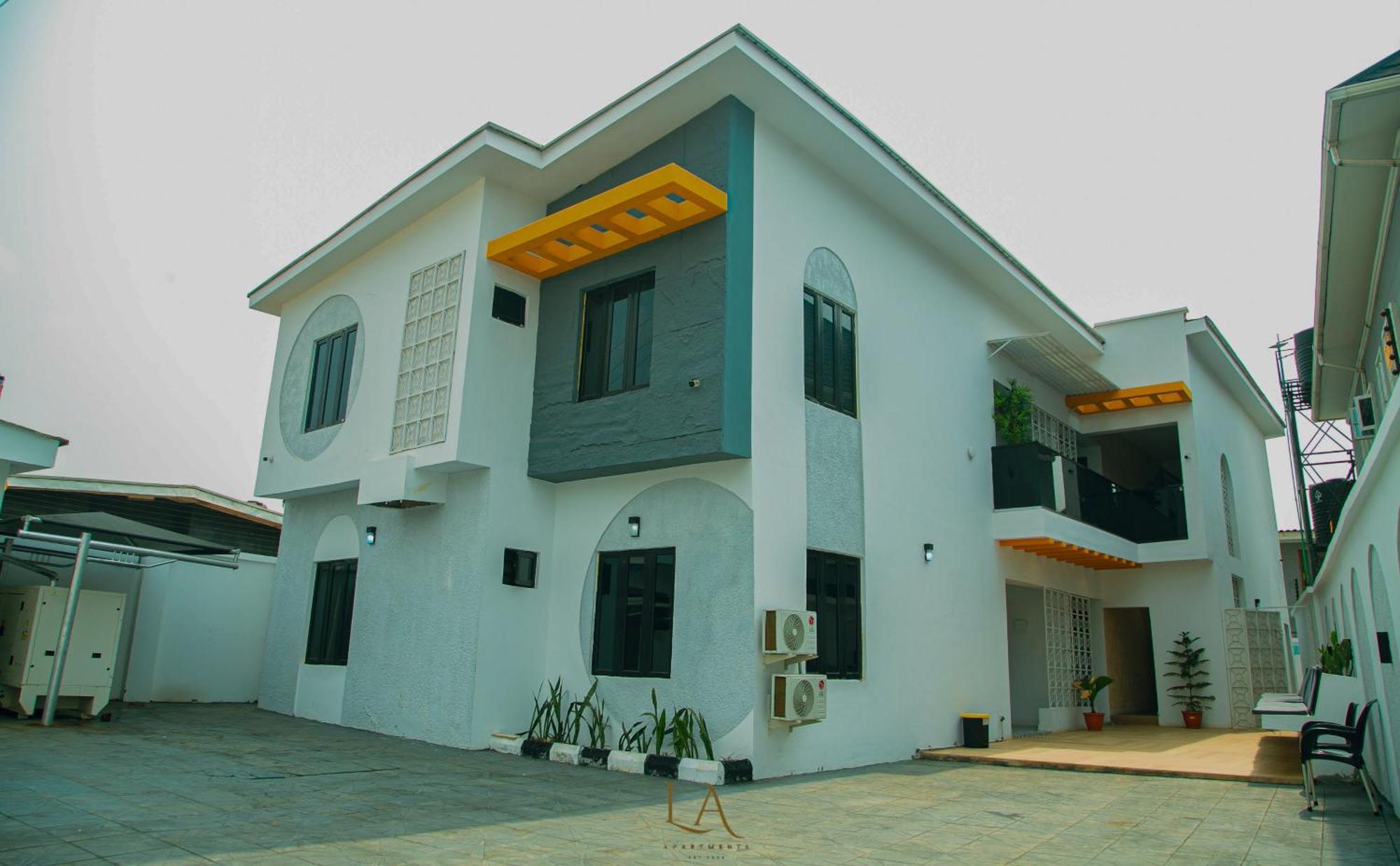 La Apartments Benin City Exterior photo